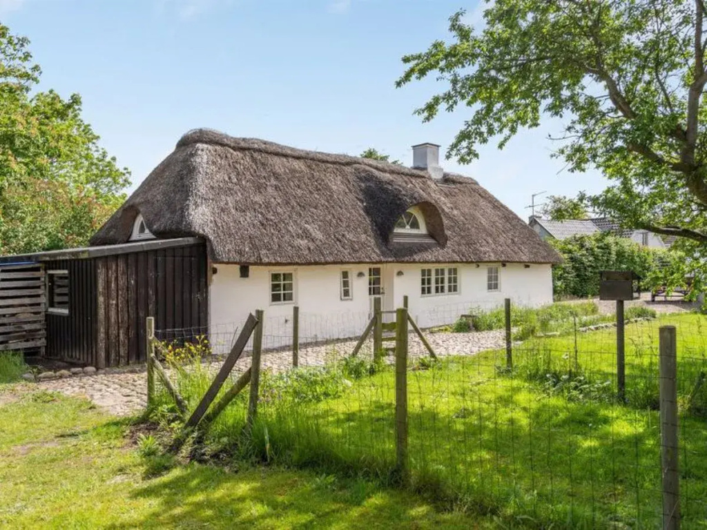 "Faik" - 650m from the sea in NE Jutland