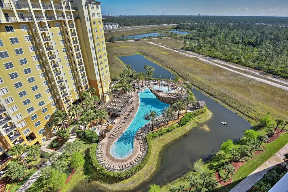 Luxury Orlando Escape - 4 Mi to Disney World!