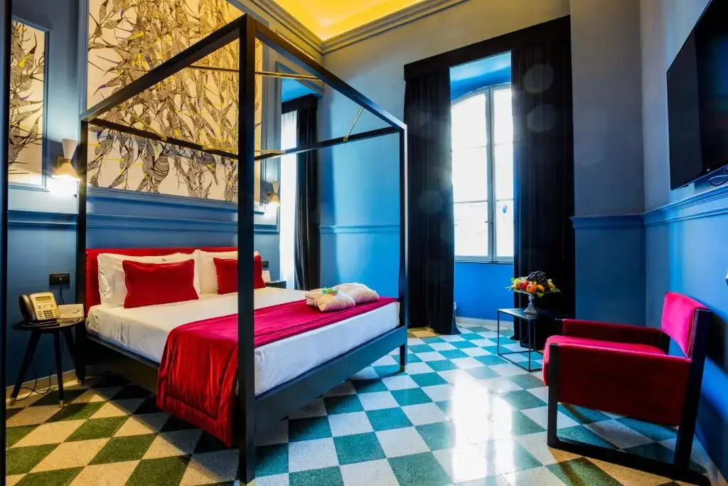 Deluxe Double room (full double bed)