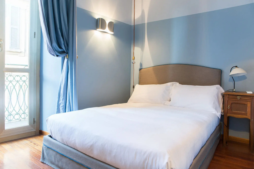 Отель Brera Apartments in San Babila в Милане