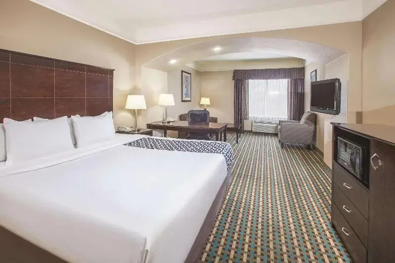 La Quinta Inn & Suites by Wyndham Bay City - Chambres