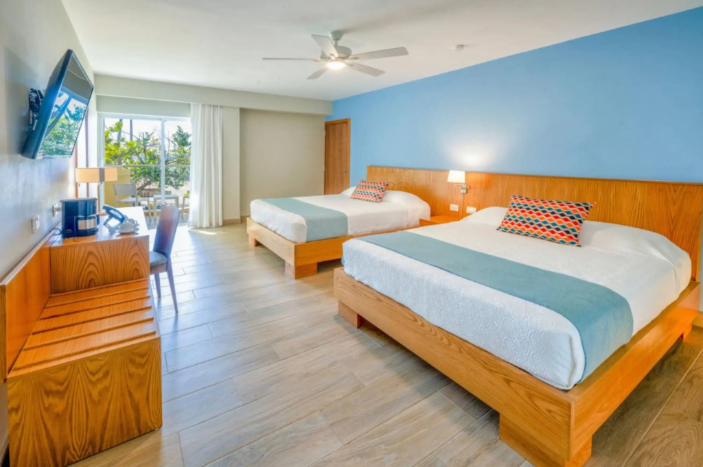 Coral Costa Caribe Beach Resort - All Inclusive - фото 4