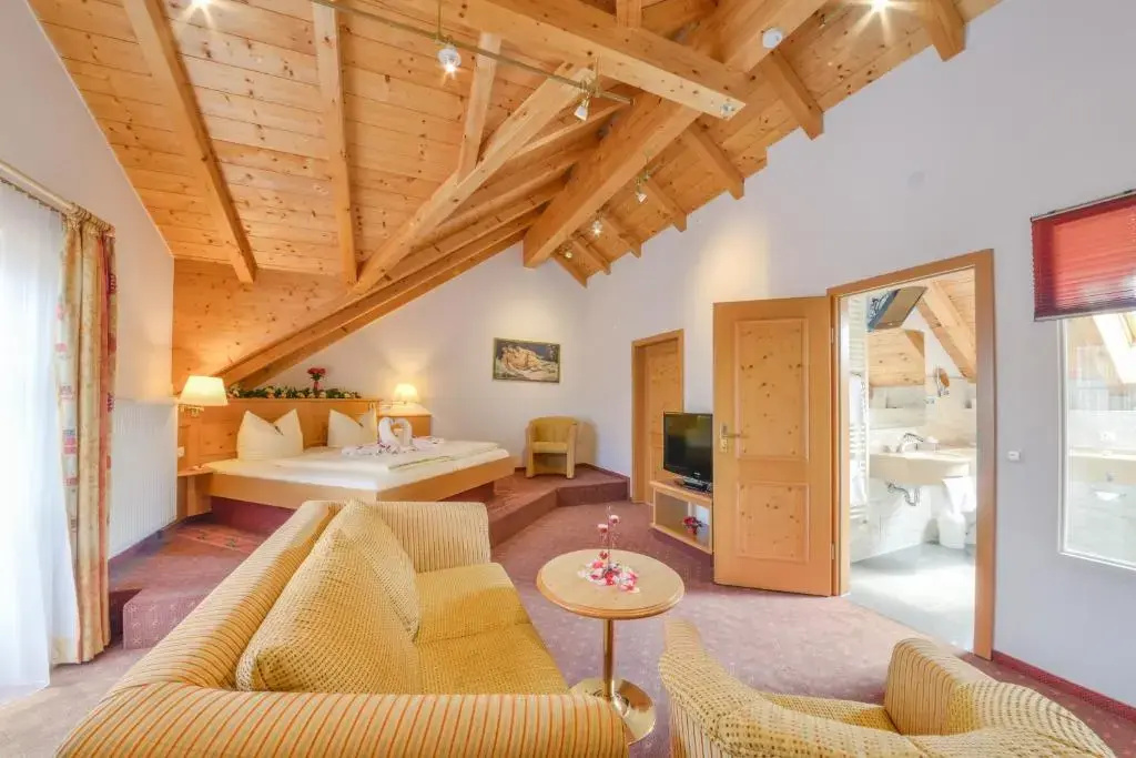 Metzgerei Gasthof Oberhauser - Hotel zur Post - Chambres