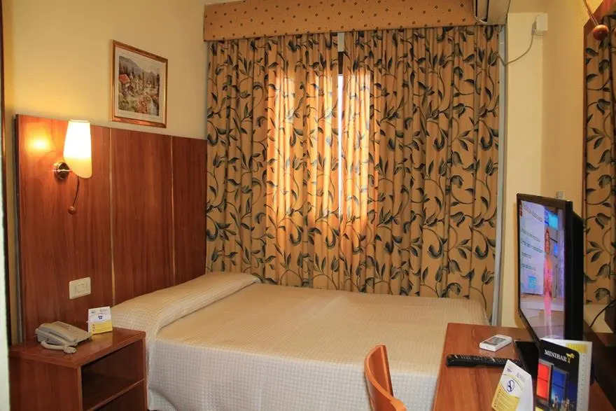 Single room