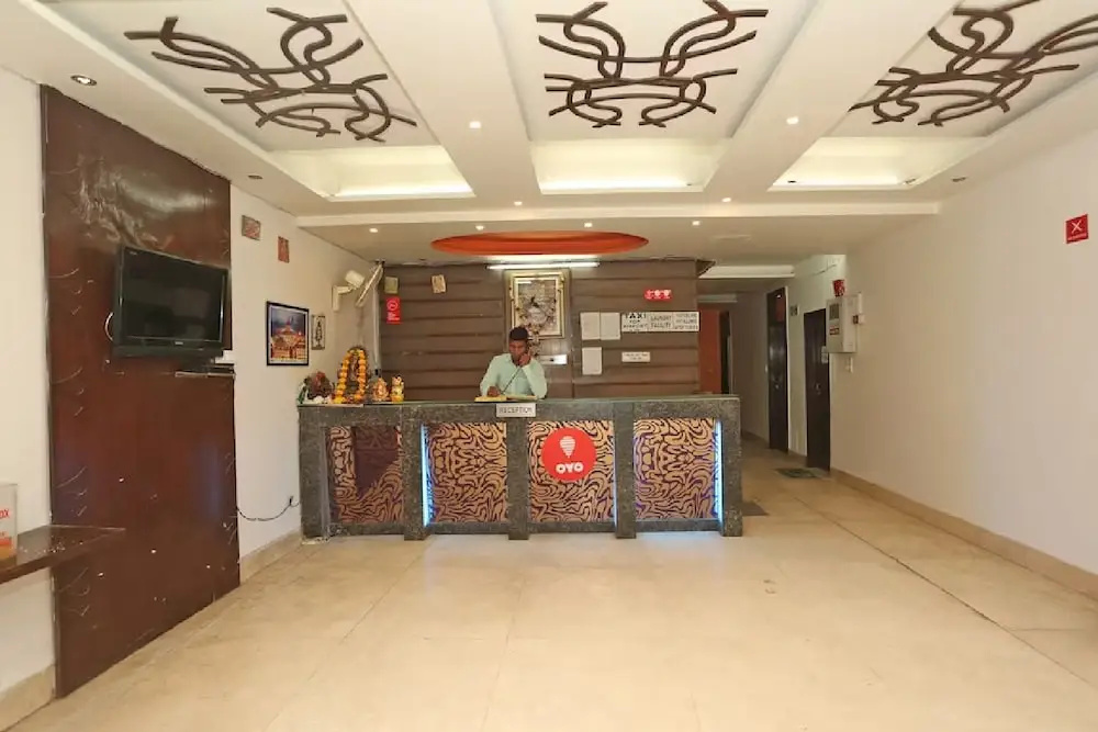 Hotel Aura Deluxe