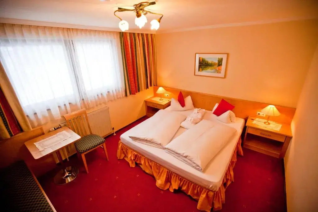Schlosshotel Seewirt - Chambres