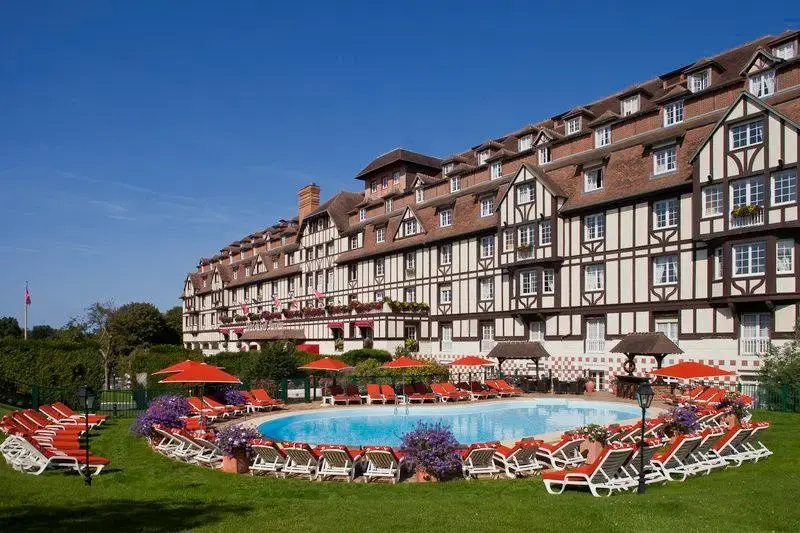 Hôtel Barrière L'Hôtel du Golf Deauville - Chambres
