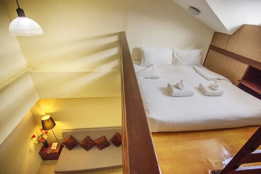 Suite with balcony