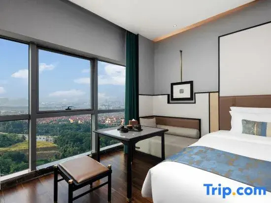 Standard room with view