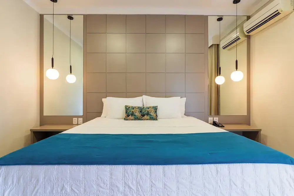 Superior Double Suite (full double bed)