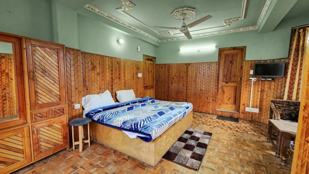 Hotel photo 12