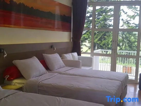 Bukit Cikahuripan Resort - Chambres