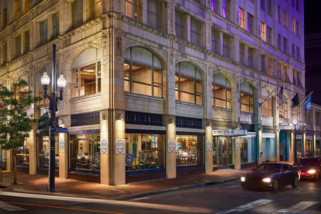 Renaissance New Orleans Pere Marquette French Qtr Area Hotel