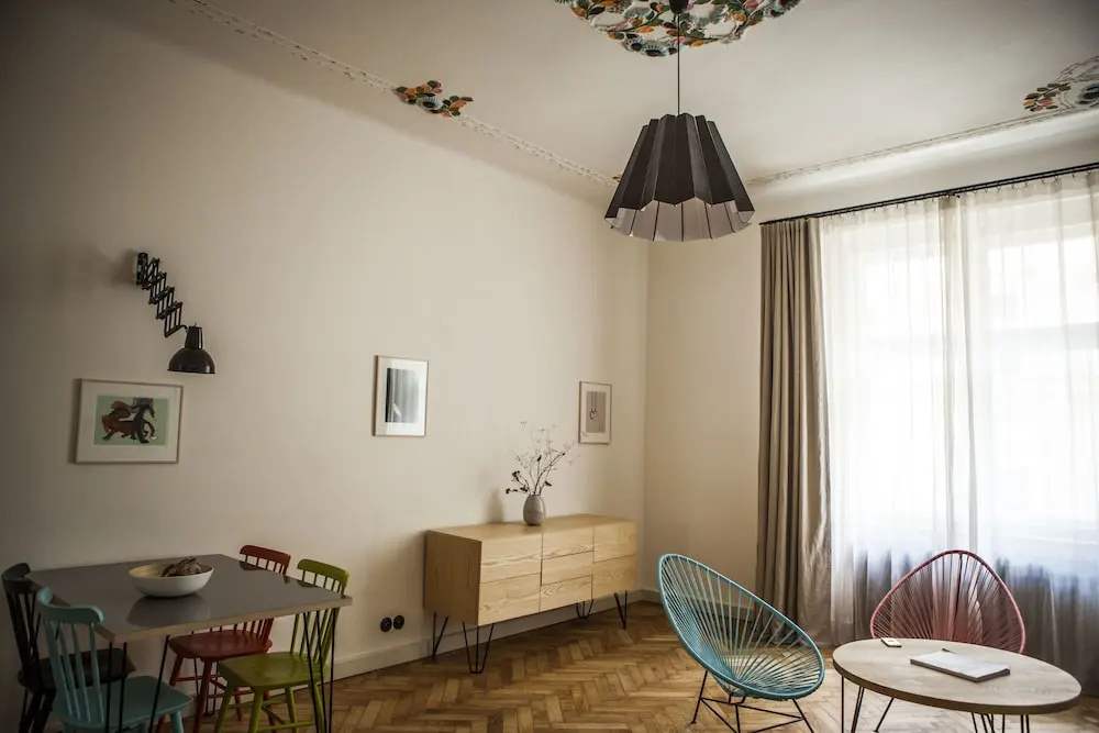 1 Bedroom Apartment