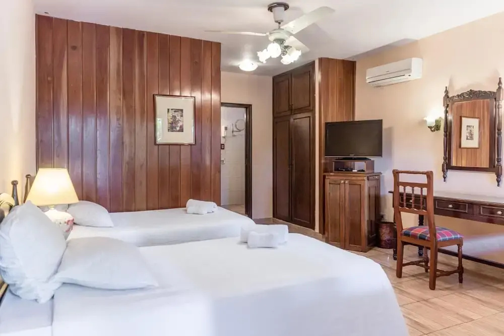 Standard Triple room with balcony