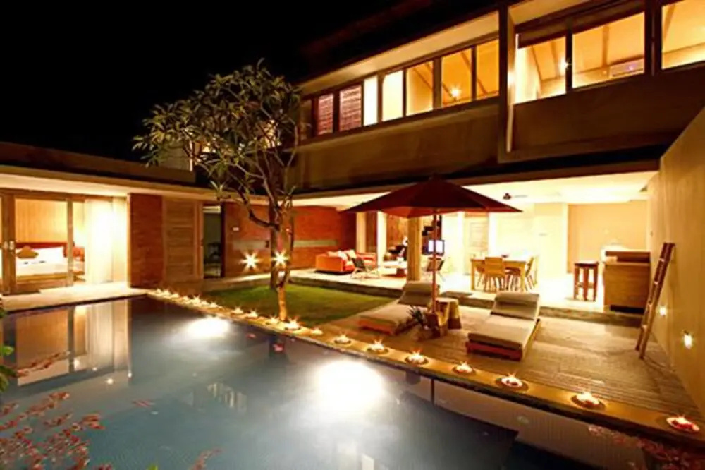 The Grove Villa Bumbak