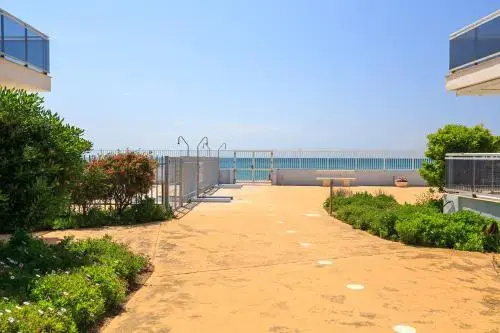 UHC Riviera Family Apartments
