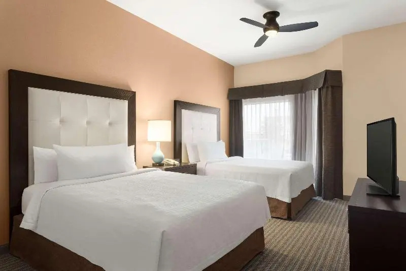 Homewood Suites by Hilton Fargo - Chambres