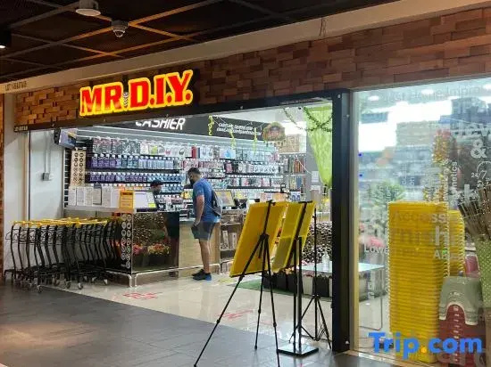 SS15 Courtyard First Subang Cozy Studio with WIFI/TV Box