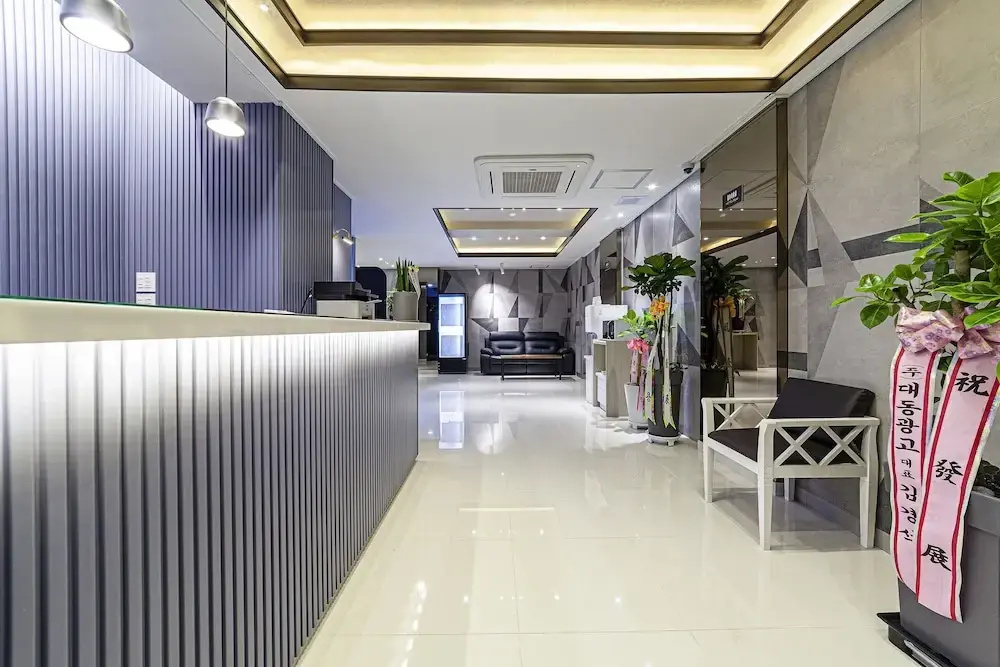 Hotel photo 12