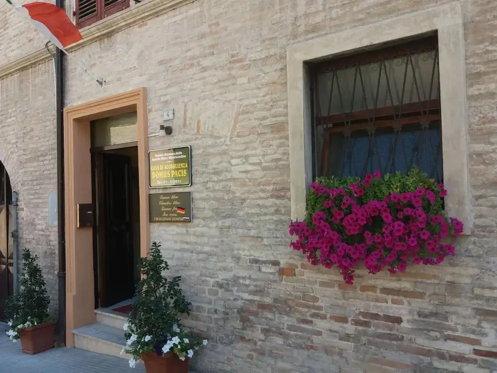 Domus Pacis Loreto - Casa per ferie