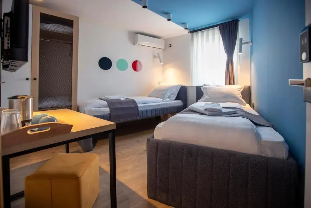 Hotel photo 2
