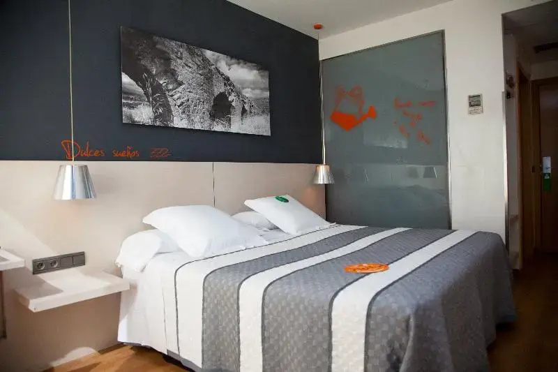 Hotel Bed4U Tudela - Chambres