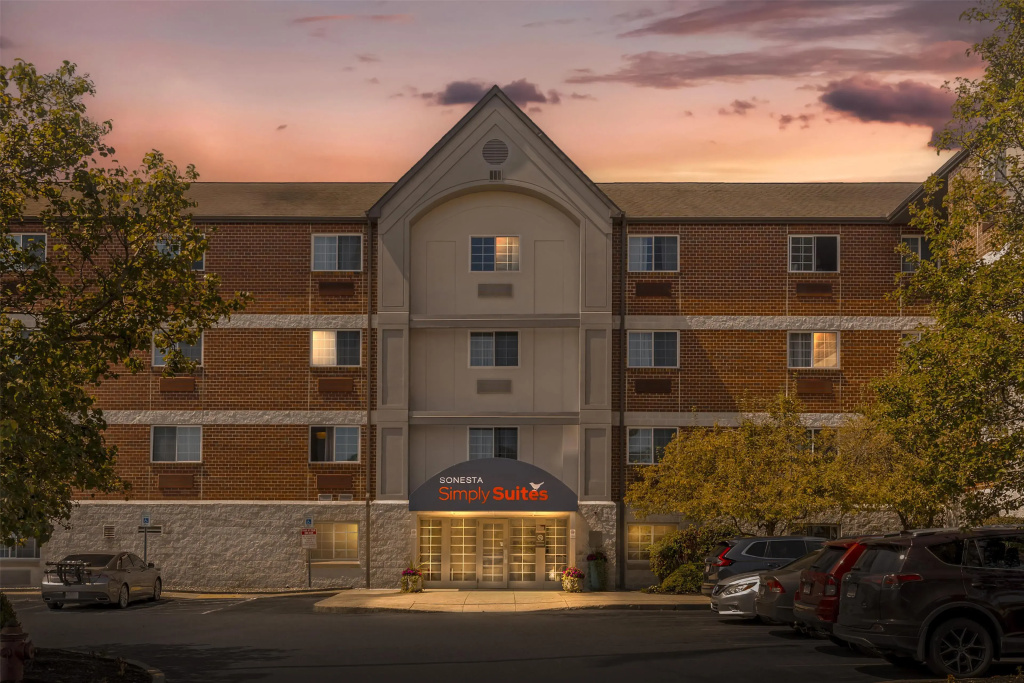 Sonesta Simply Suites Boston Burlington