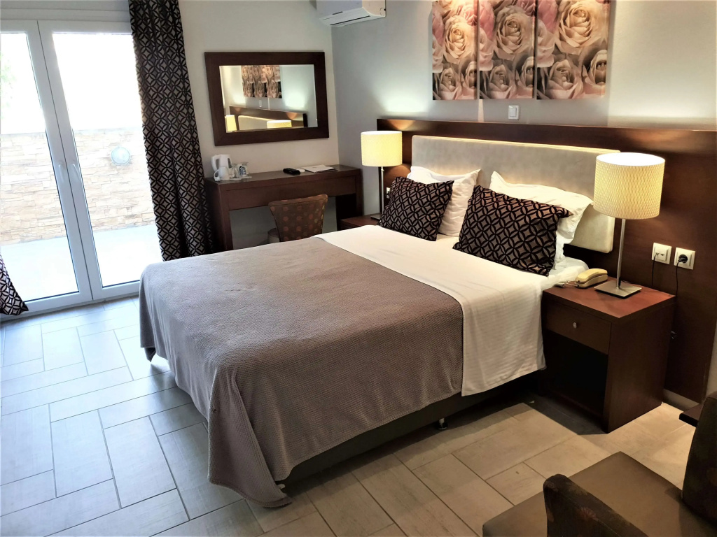 2 Bedrooms Standard Quintuple room