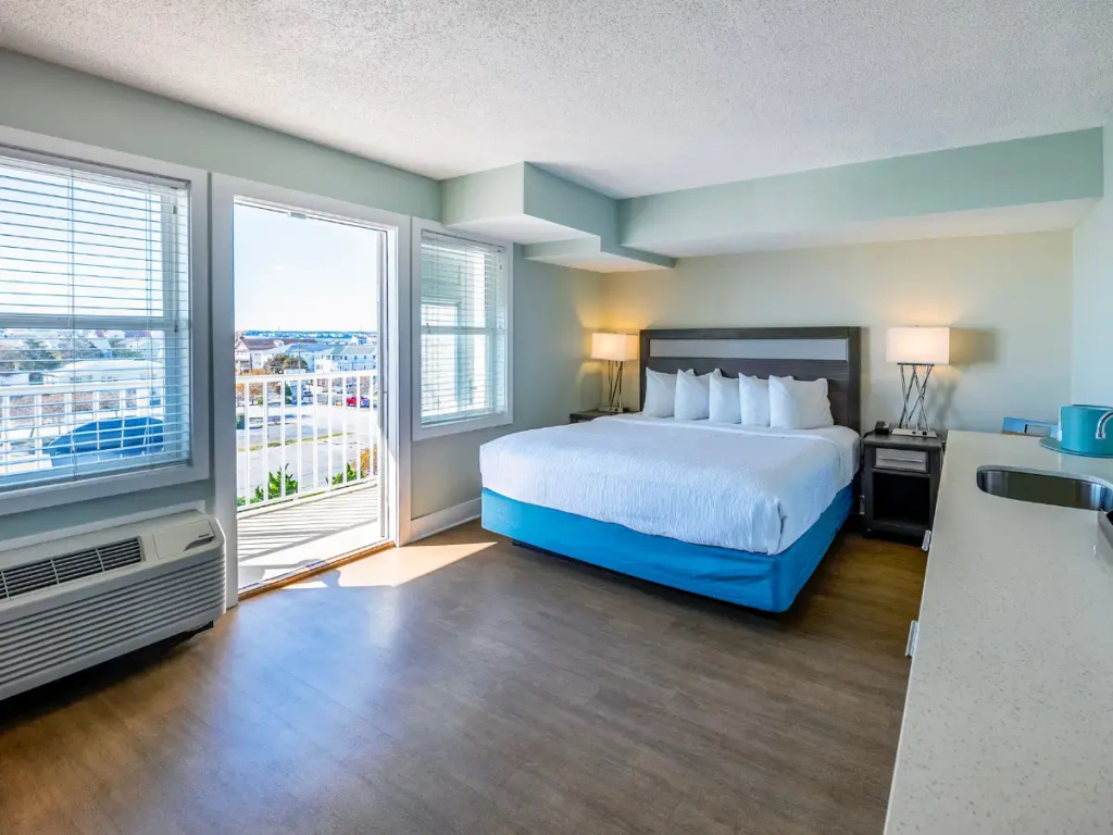 Double Studio with ocean view (full double bed)