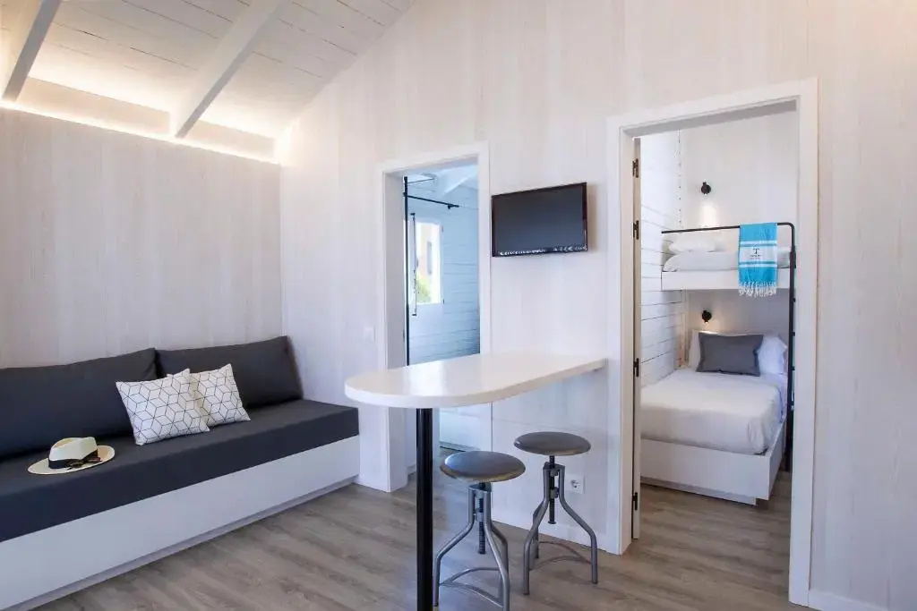 Tamarit Beach Resort - Chambres