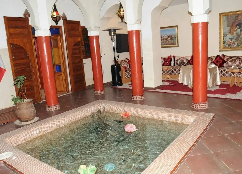 Hotel photo 11