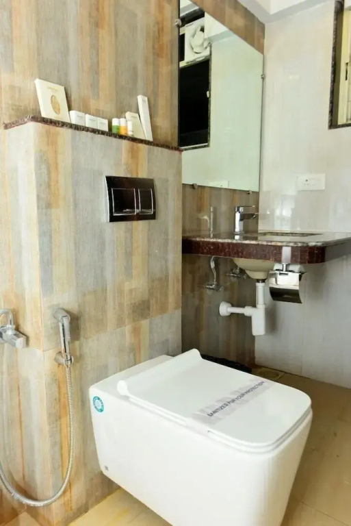 Premium Double room (full double bed)