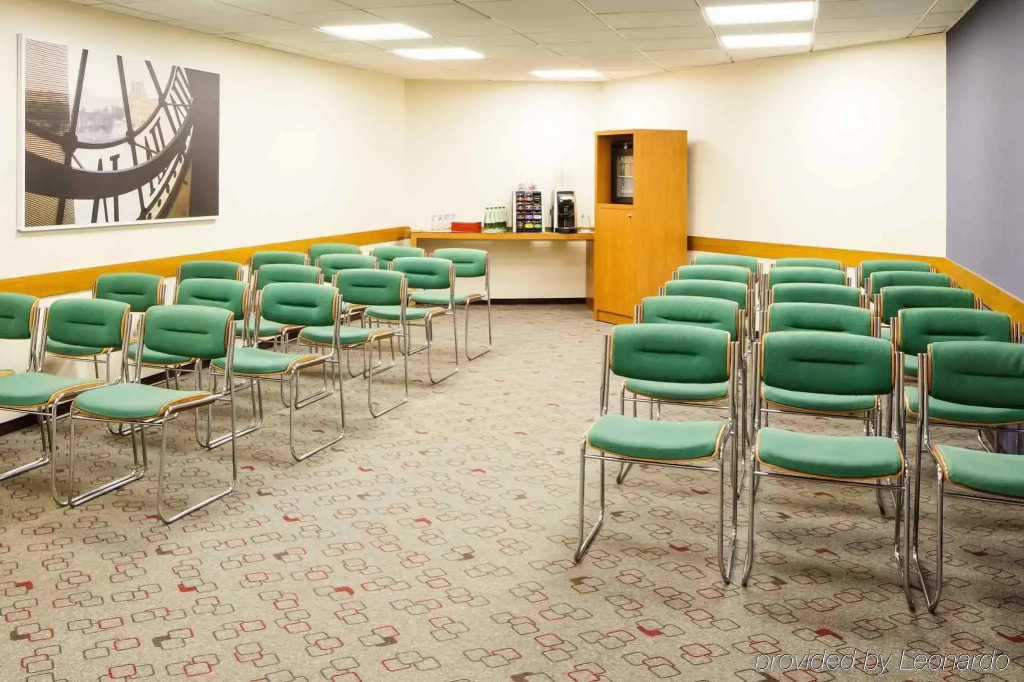 ibis Paris Gare de Lyon Diderot 12th 23