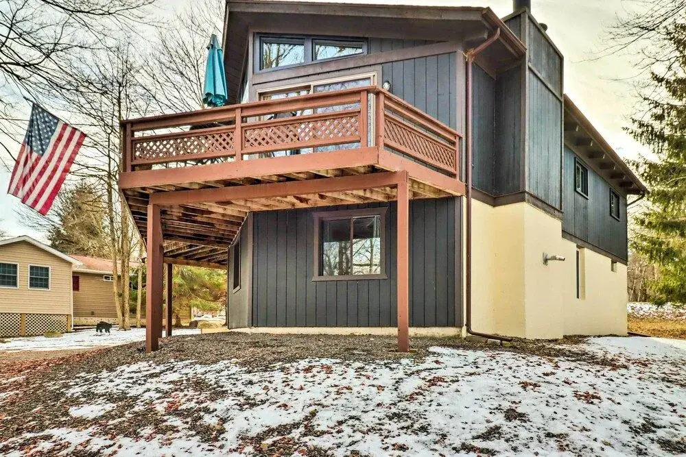 Charming Home W/ Wraparound Deck & Fireplaces