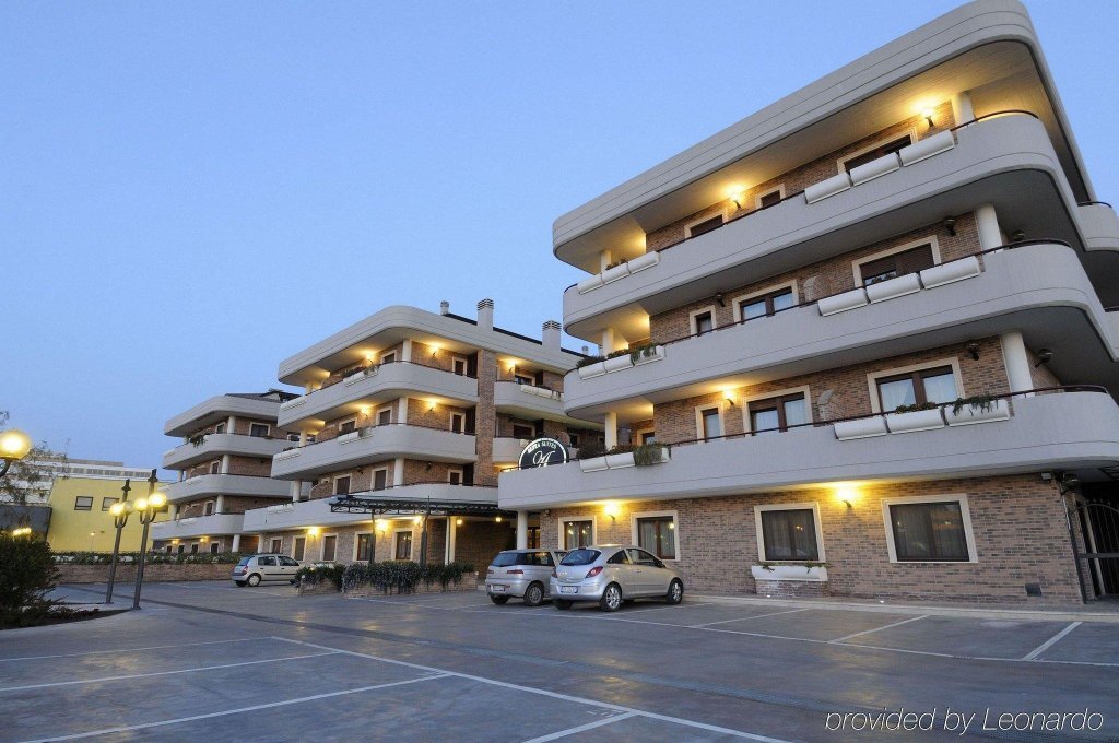 Altea Suites Hotel Residence image