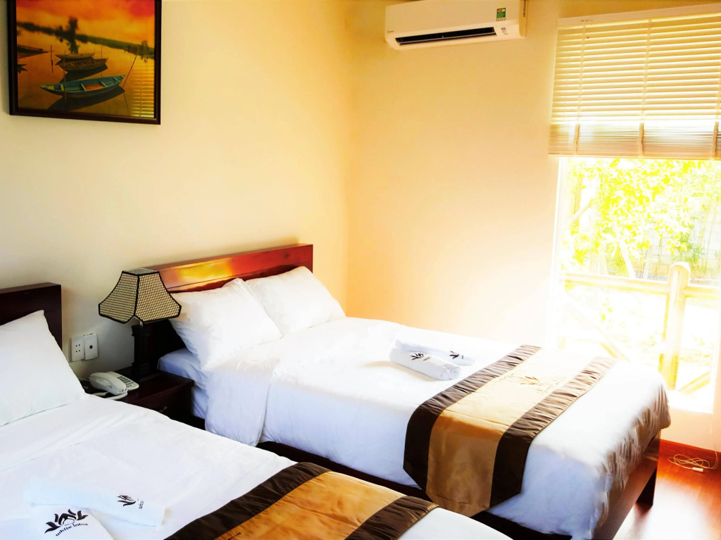 White Lotus Resort