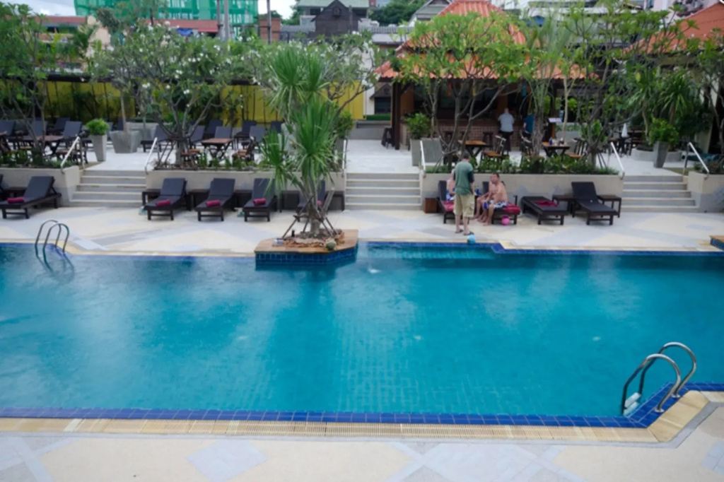Pool