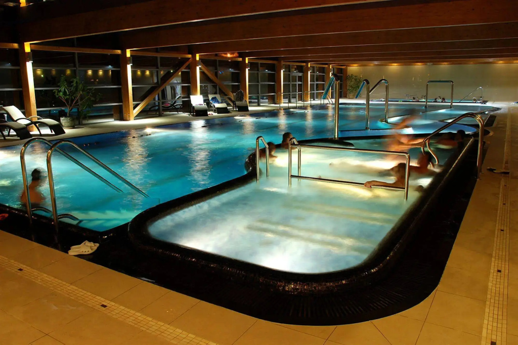 Hotel photo 12