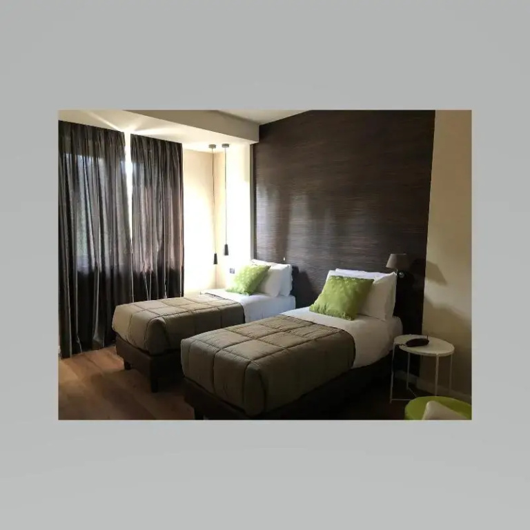 Standard Double room with balcony (full double bed)