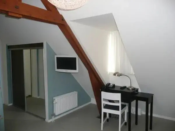 Hotel KOM! - Général