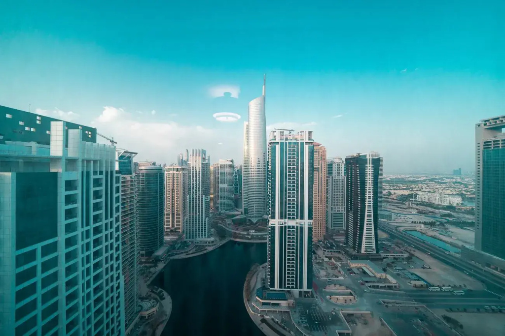 Breathtaking views flat in Laguna Tower