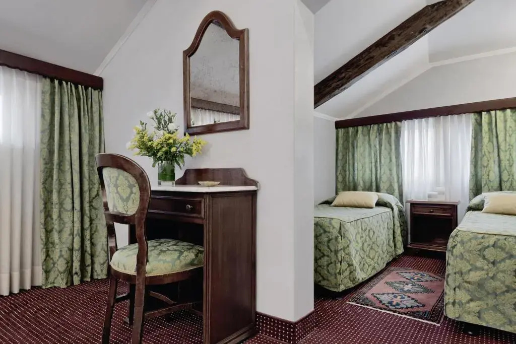 Hotel Pausania - Chambres