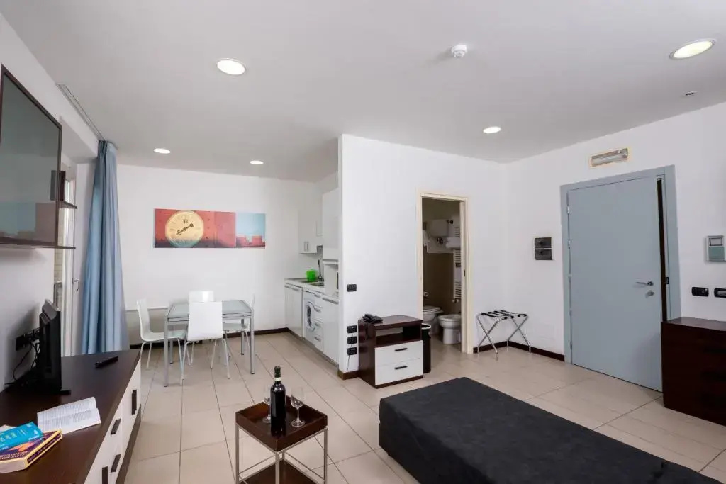 Deluxe Apartment