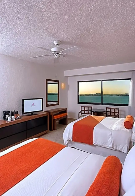 Deluxe Double room (twin beds)