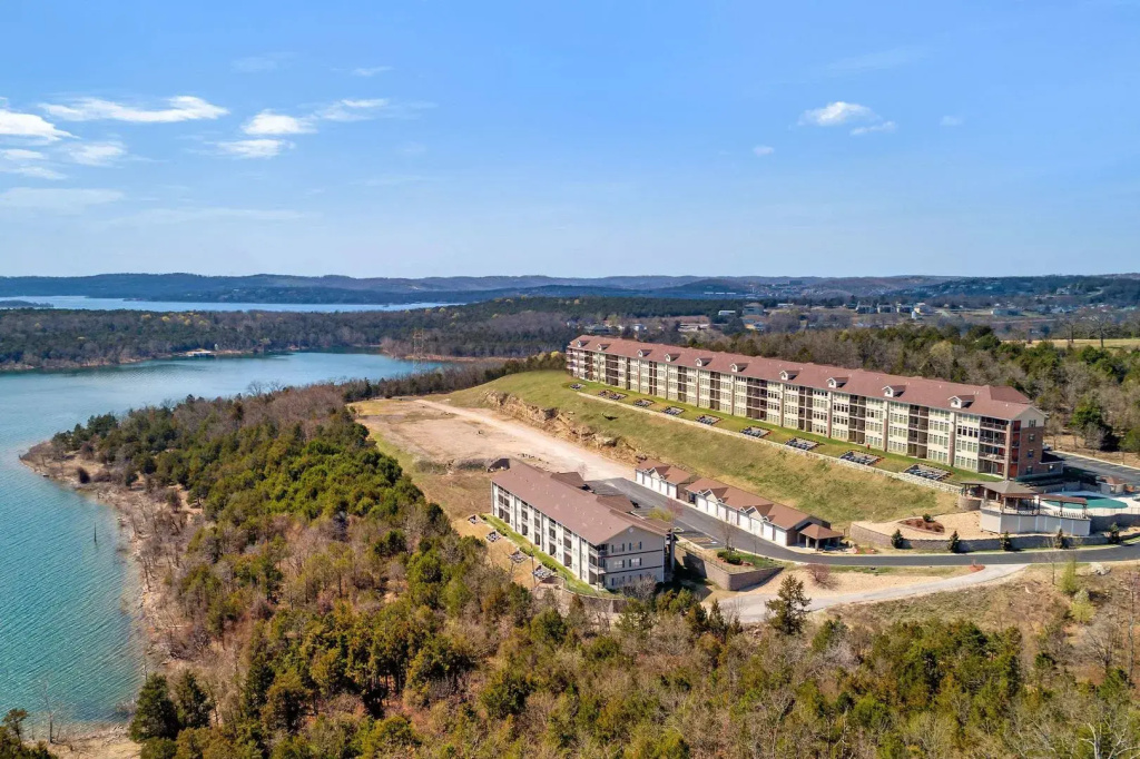 Thousand Hills Golf Resort