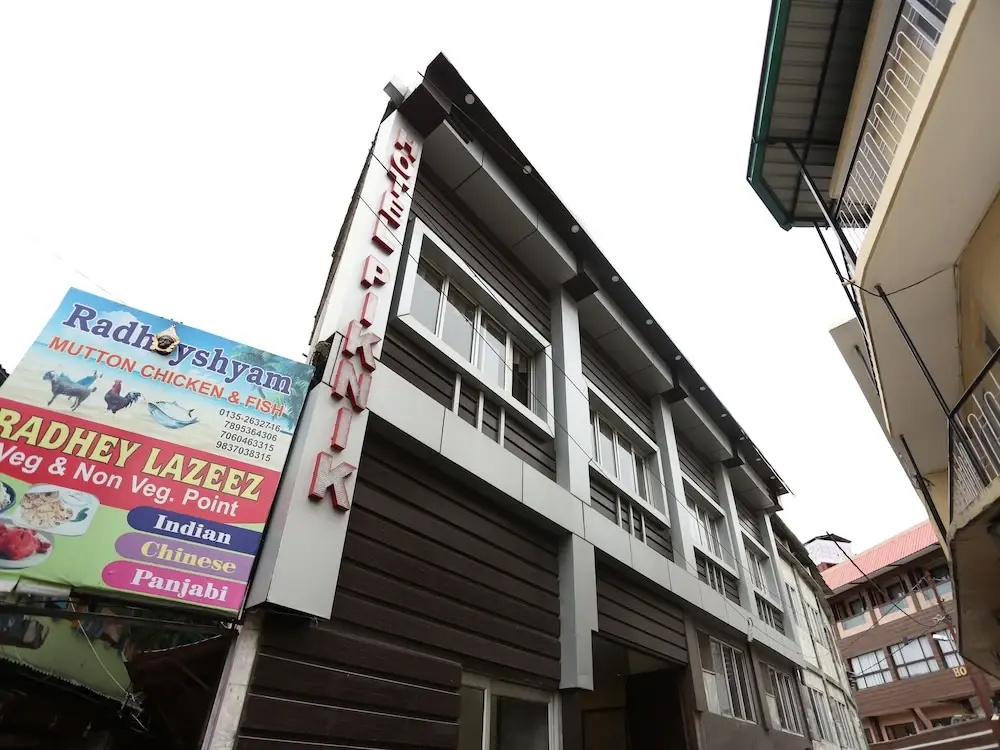 OYO 2576 Hotel Piknik