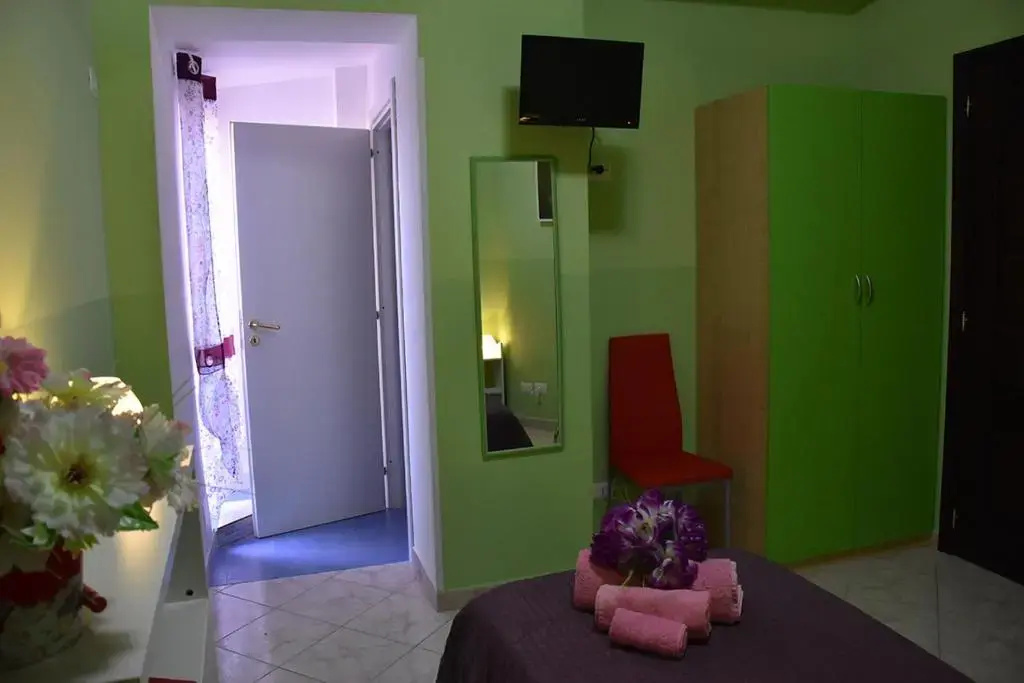 Deluxe Single room