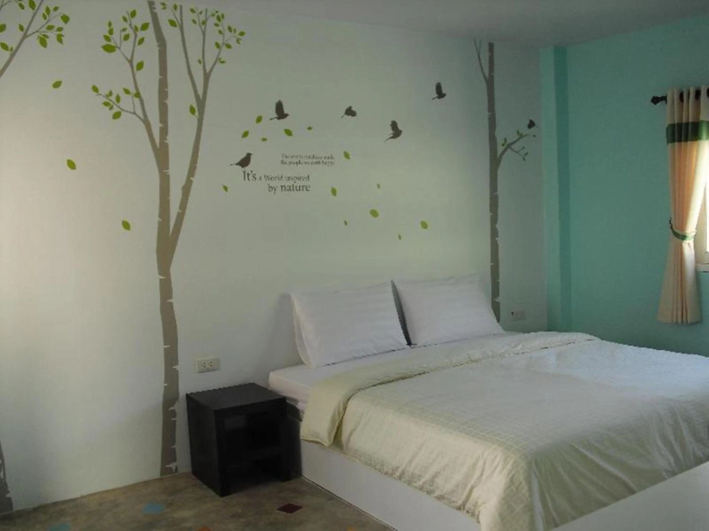 Dozy Lamoon House — 3