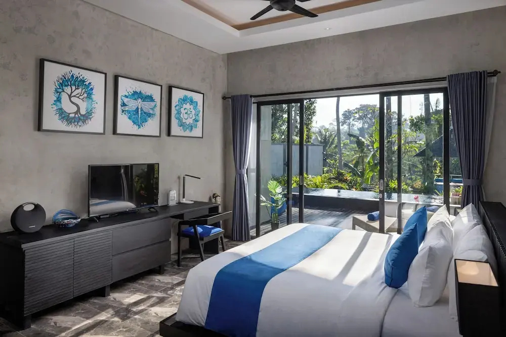 Superior Villa with balcony